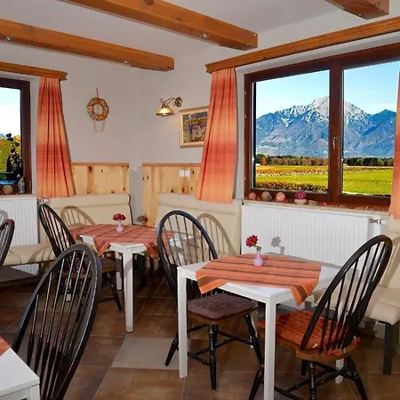 Valjavec Bed & Breakfast 3*